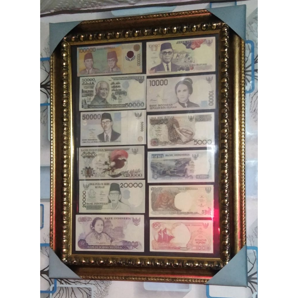 Uang Lawas Indonesia Asli Original Seri Tahun 80-90 an Sudah Di Bingkai Rapi Tingal Pajang