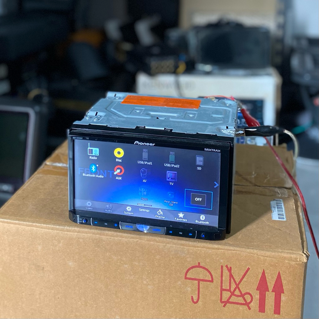 Head Unit Double Din Merk Pioneer AVH-X8550BT