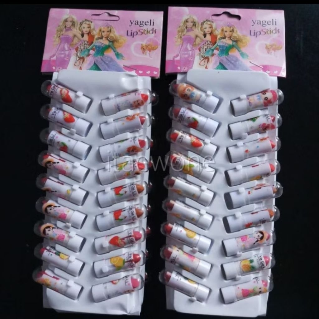 Beauty girl lipstik jepit jarum pentul gunting kuku karet ikat rambut hansaplast spon wajah sisir ku