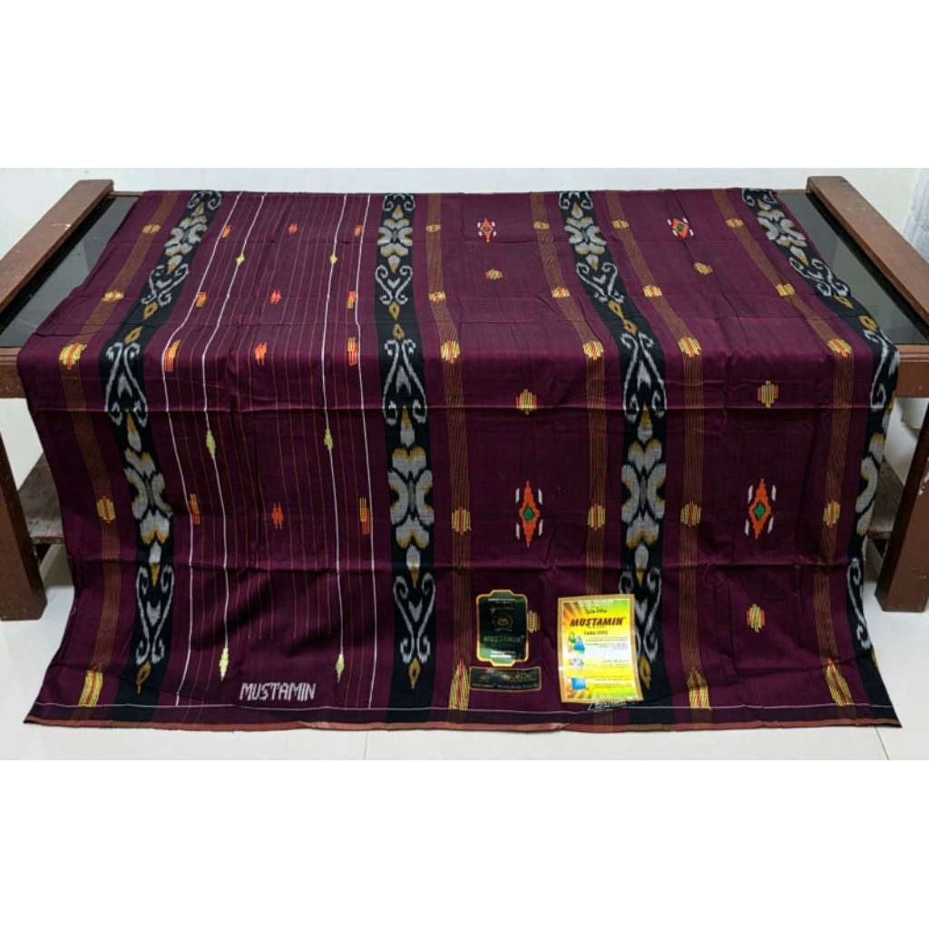 sarung mustamin ski