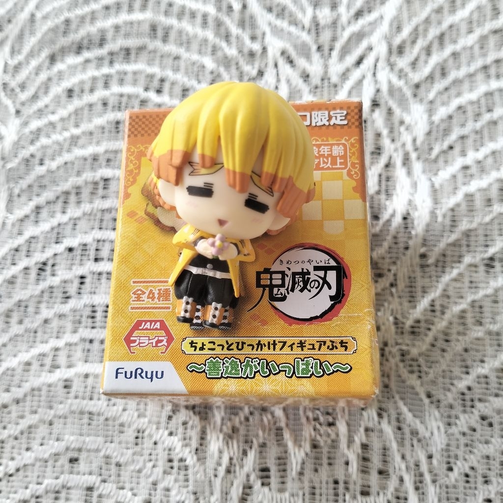 animerch official zenitsu agatsuma demon slayer hippers