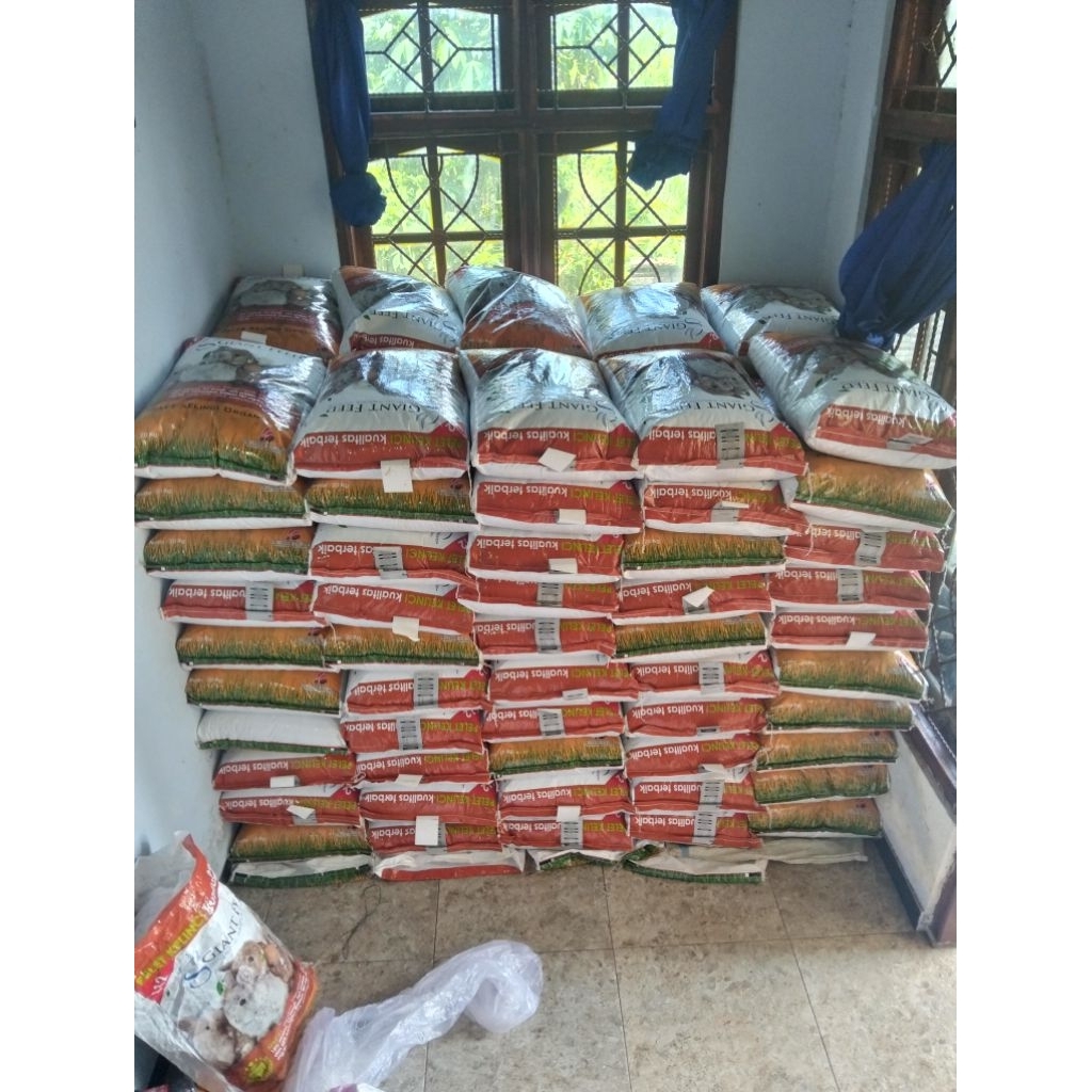 GIANT FEED 112 20 KG/PELET KELINCI