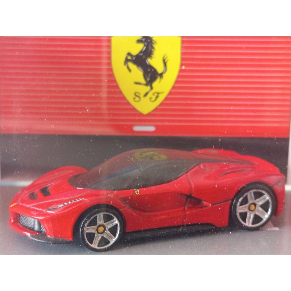 Hotwheels LaFerrari Red Hot