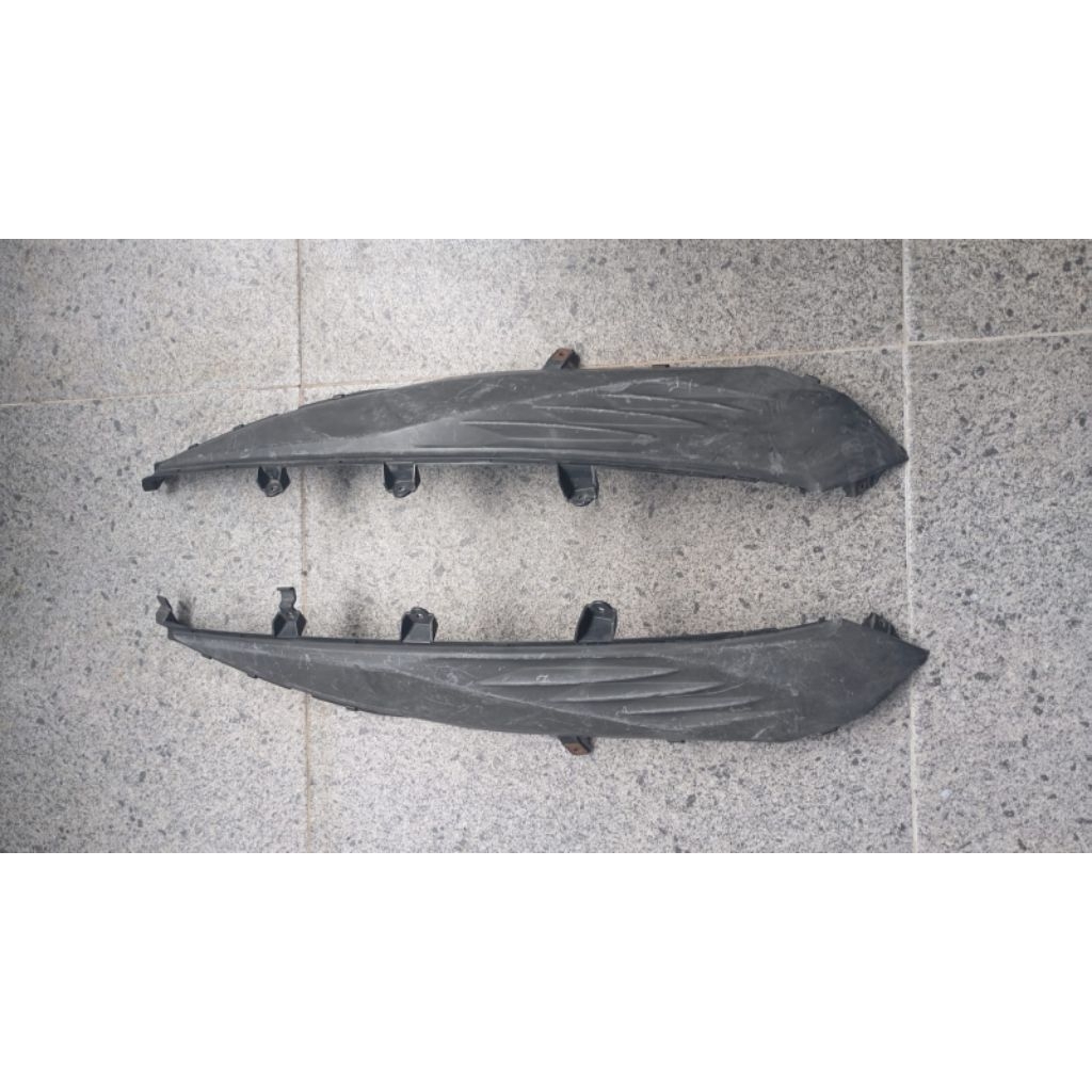 cover sambungan body original honda vario 110 fi injeksi