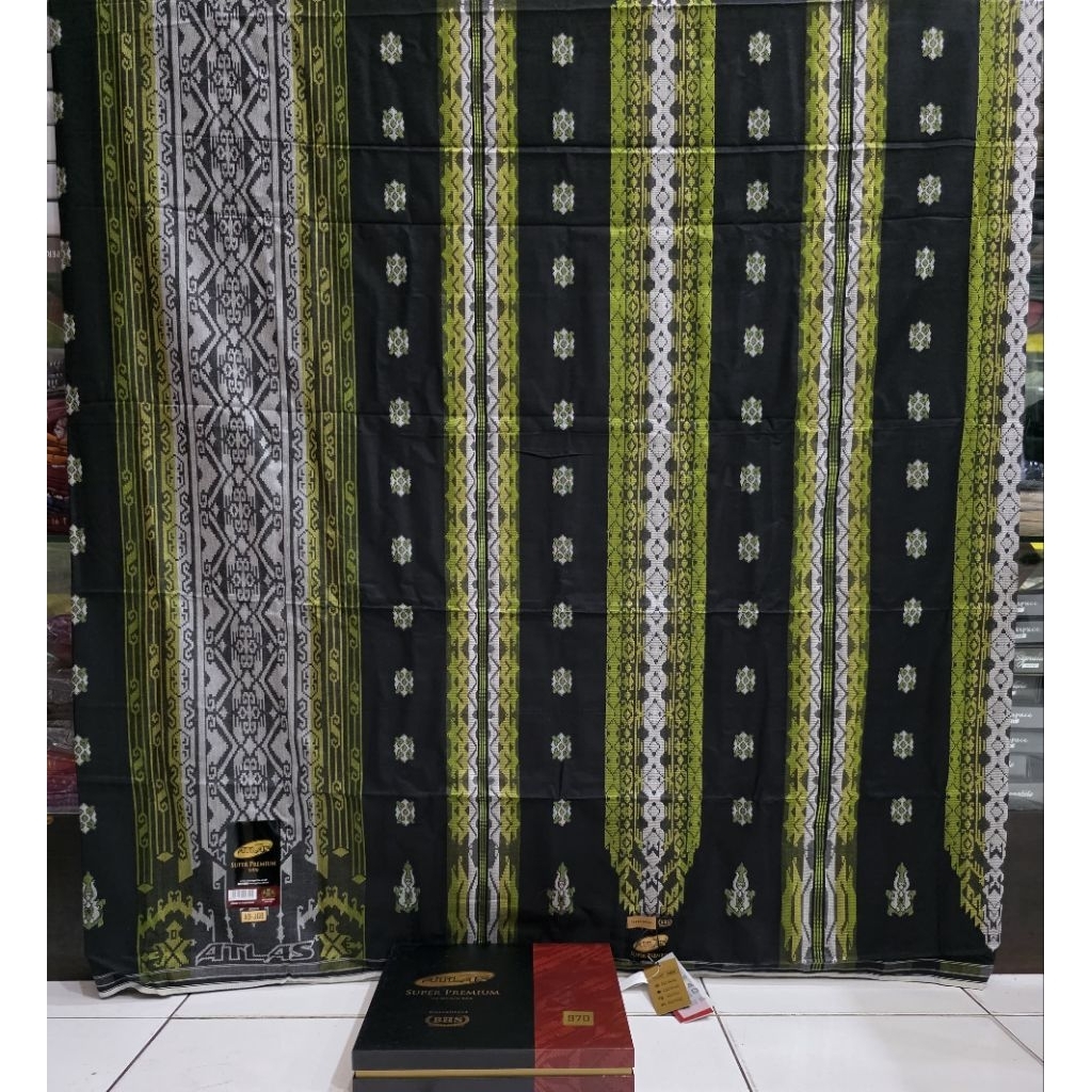Sarung ATLAS SUPER PREMIUM 970 Grade GOLD