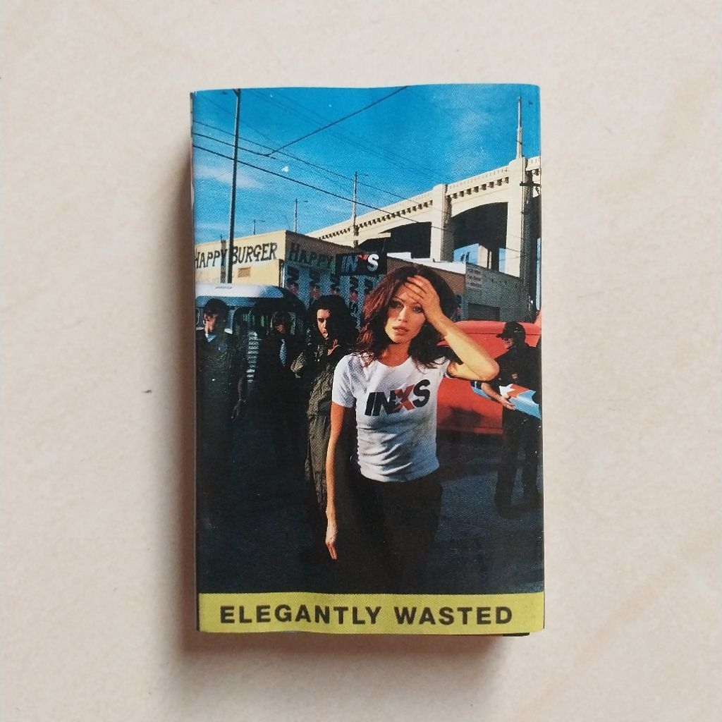 KASET INXS ALBUM ELEGANTLY WASTED / KICK