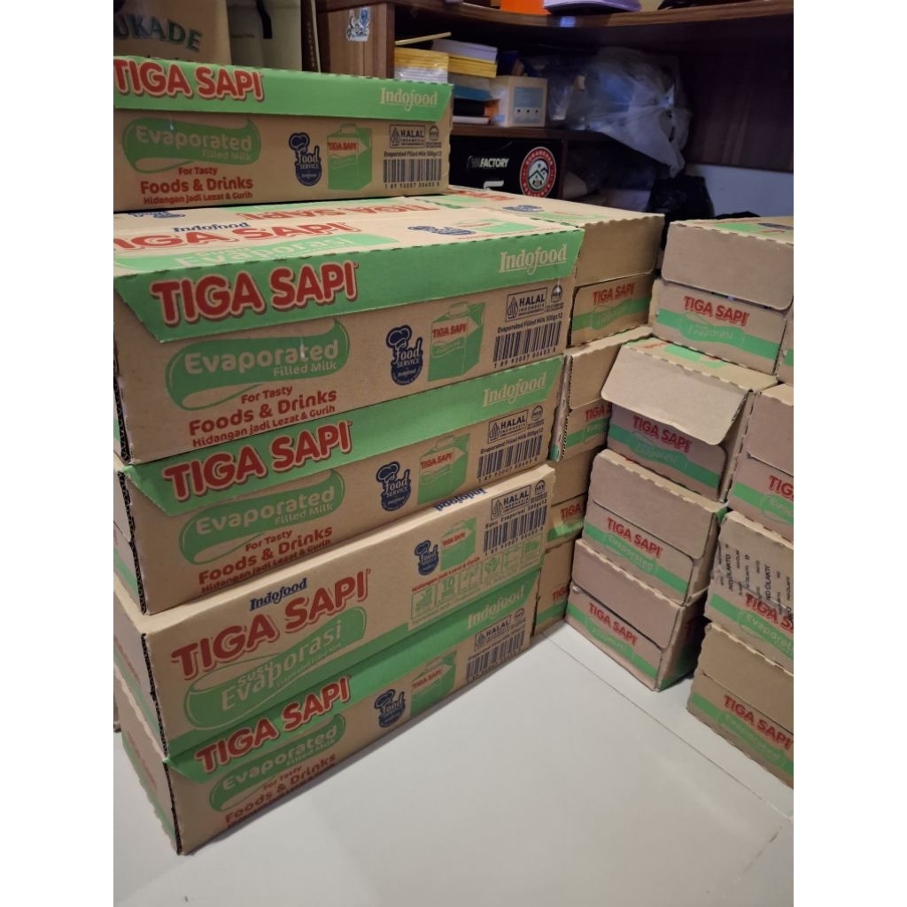 Susu Evaporasi Tiga Sapi 1 Karton isi 12 pak x 500g