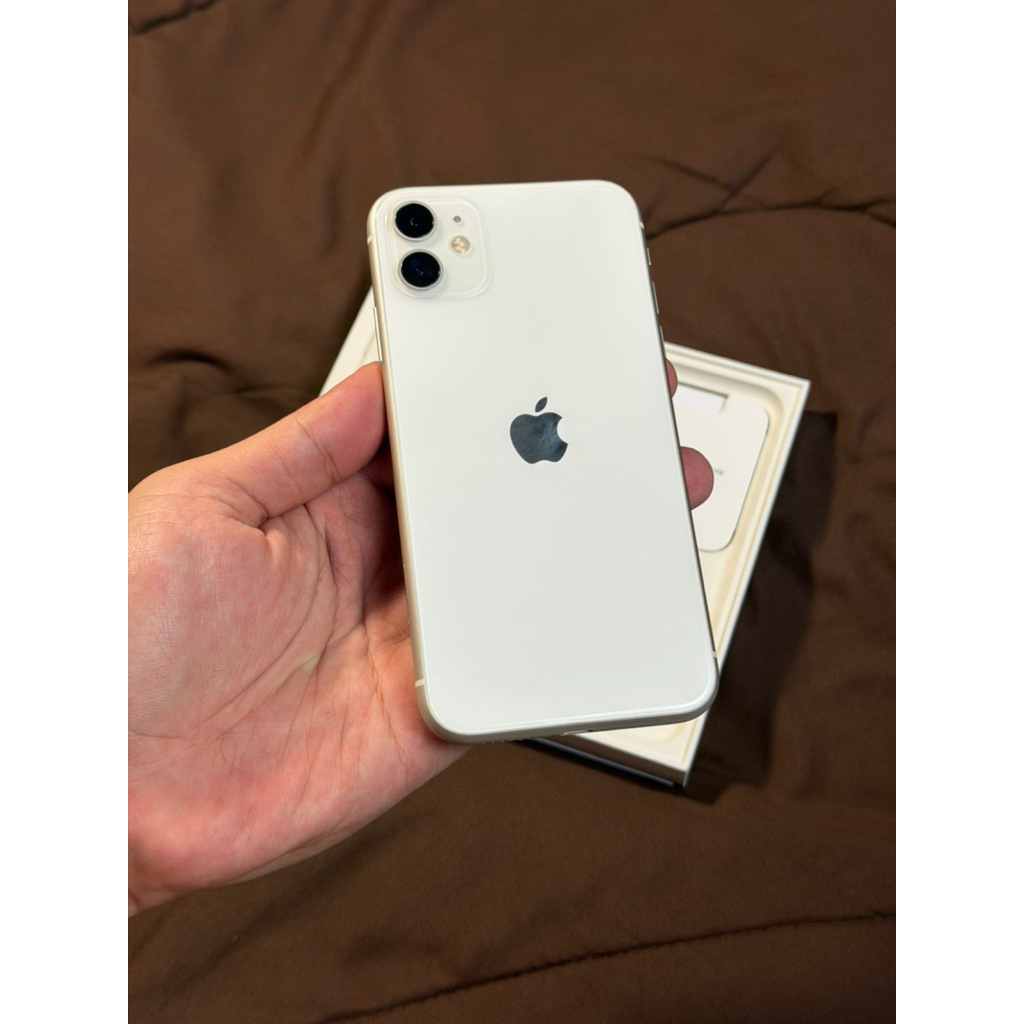 iphone 11 64 gb ibox white pemakaian 2024