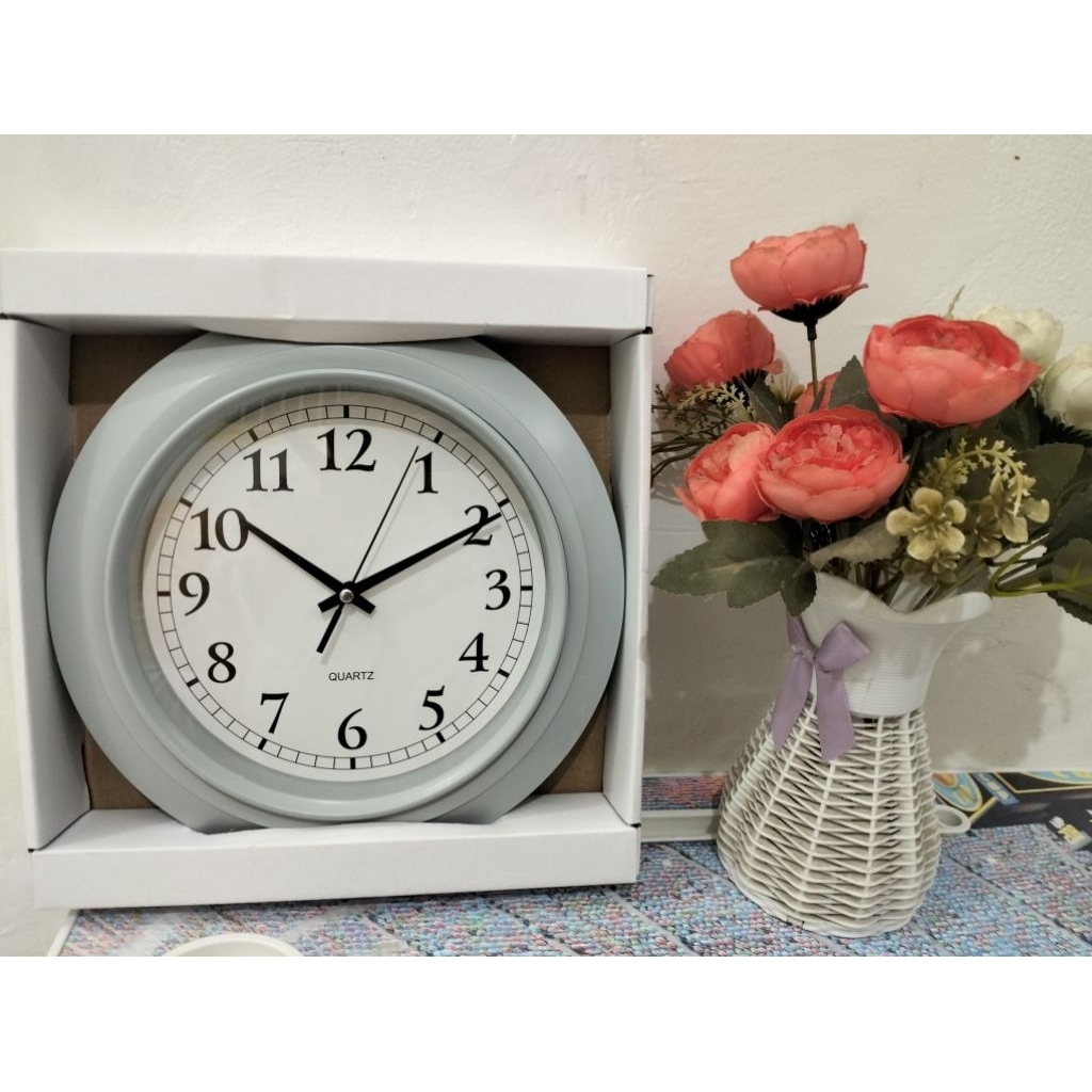 jam dinding aesthetic Mr DIY Quartz