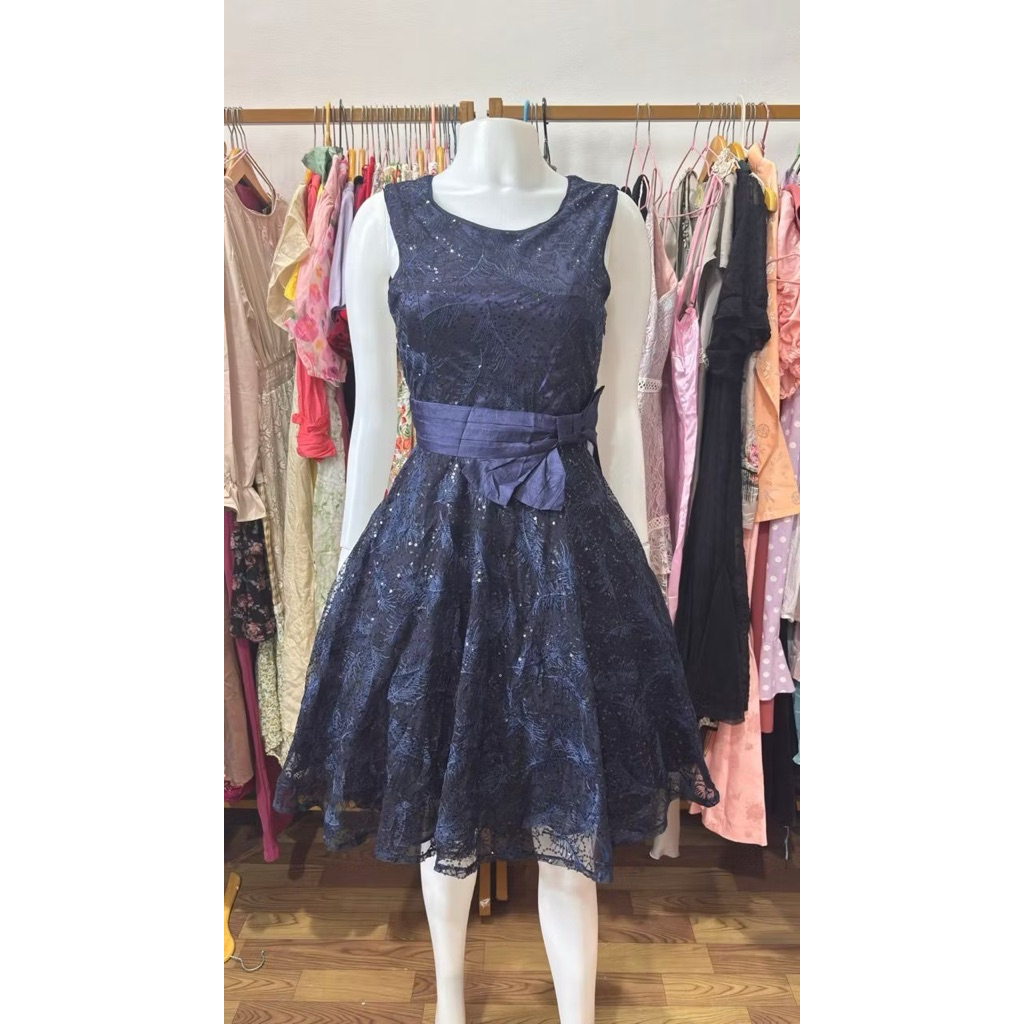 DRESS sequin