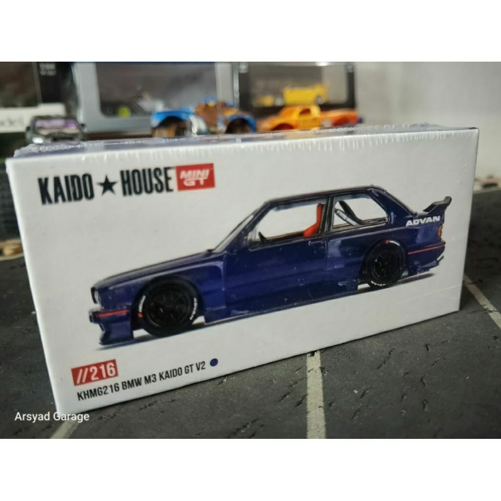 Diecast Mini GT Kaido House BMW KHMG 216 GT V2  Blue no 216 segel