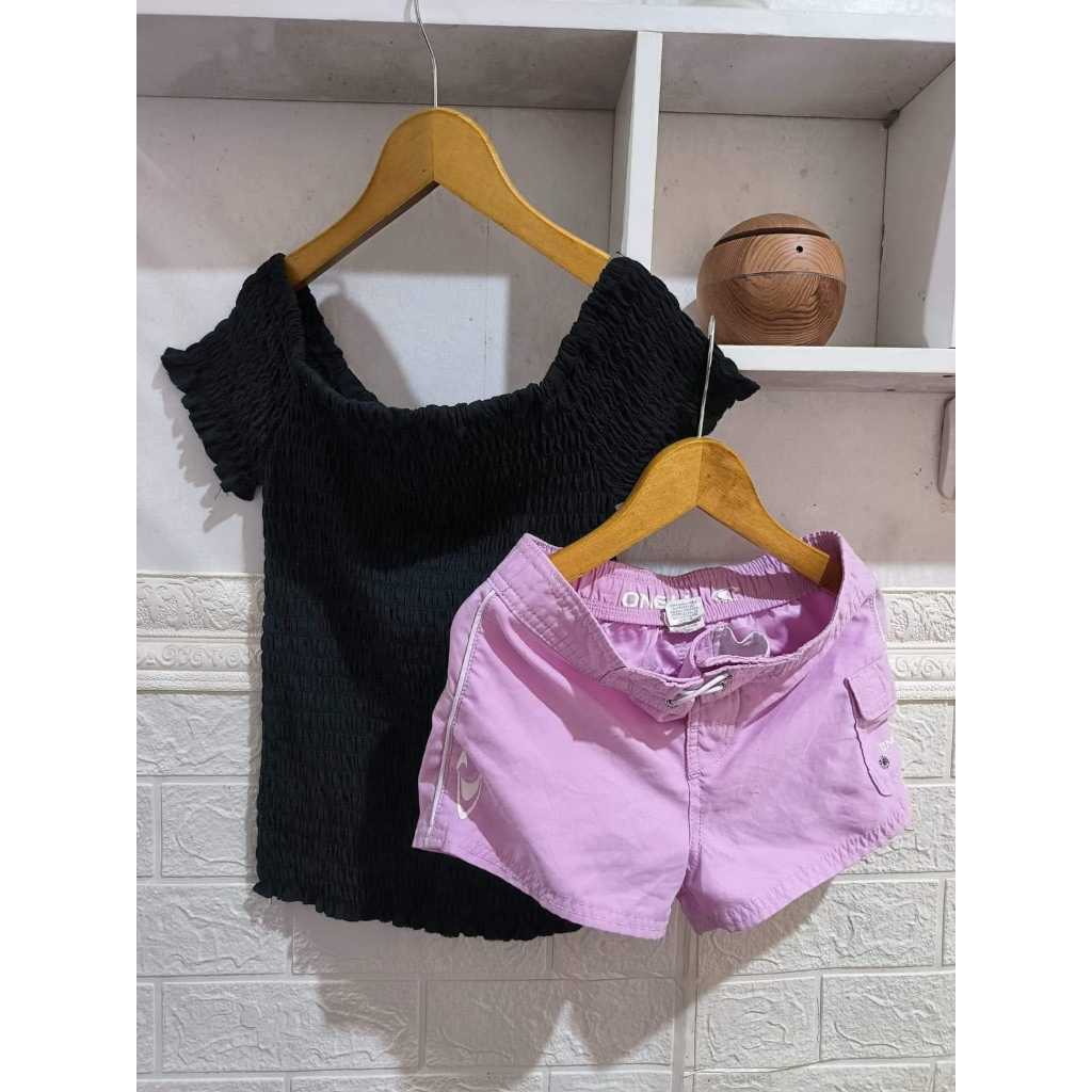 Crop Top Wanita Velicia Rib Hitam - Nyaman Dipakai