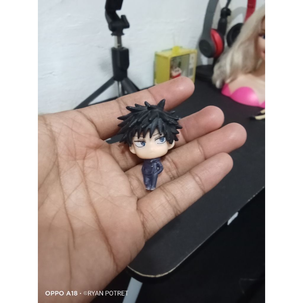 ACTION FIGUR MEGUMI FUSHIGURO + STAND BASE (PRELOVE/BEKAS)