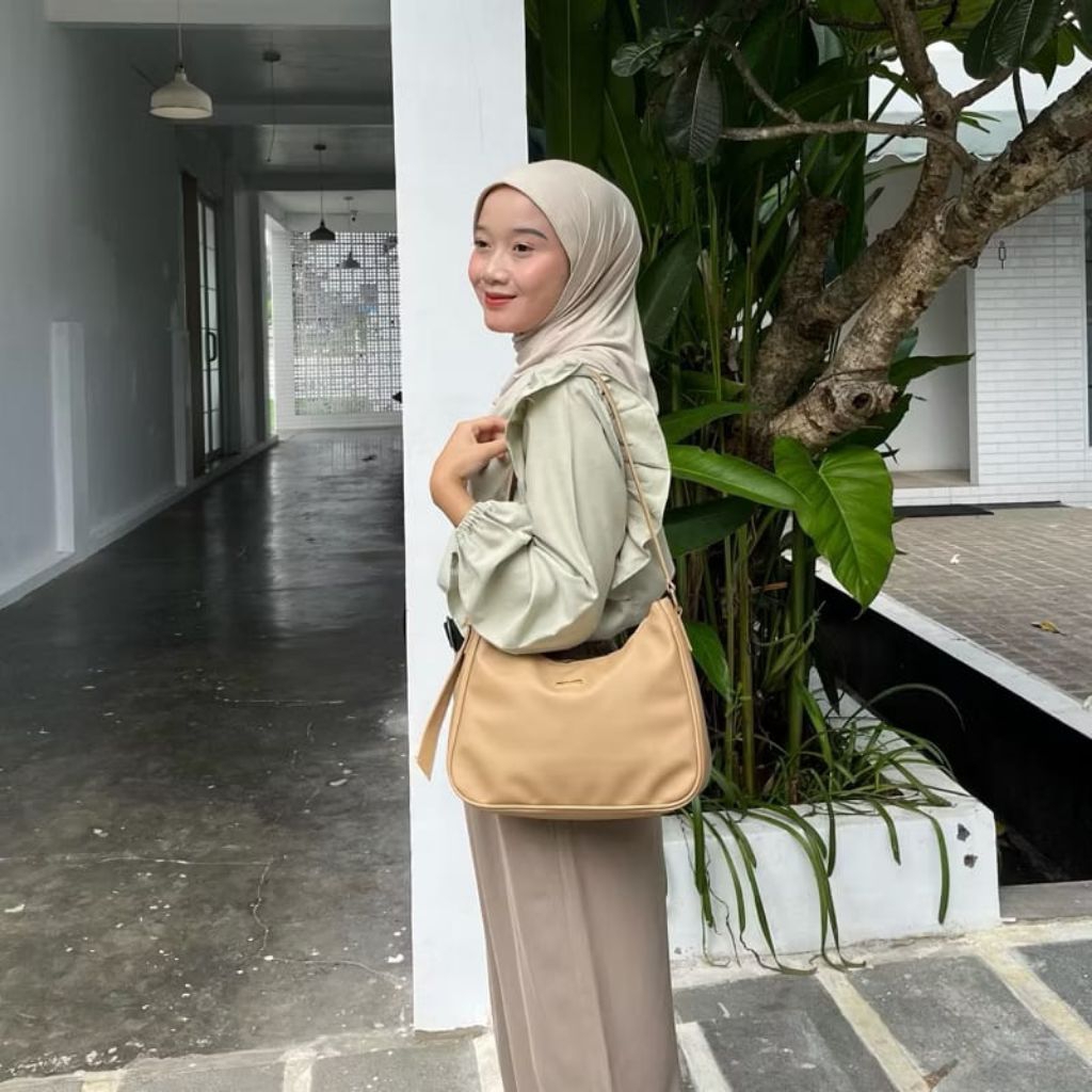 Tweely Alma Shoulderbag Tas Bahu Wanita
