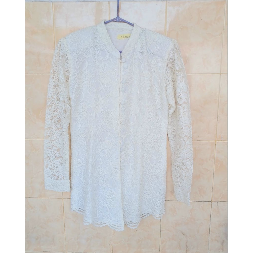 Atasan Kebaya Brokat Modern Preloved