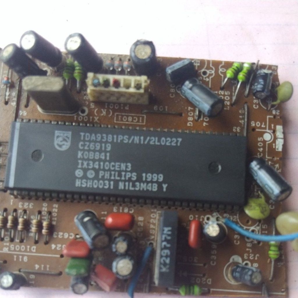 IC Tda 9381PS/N1/2L0227 belum tes