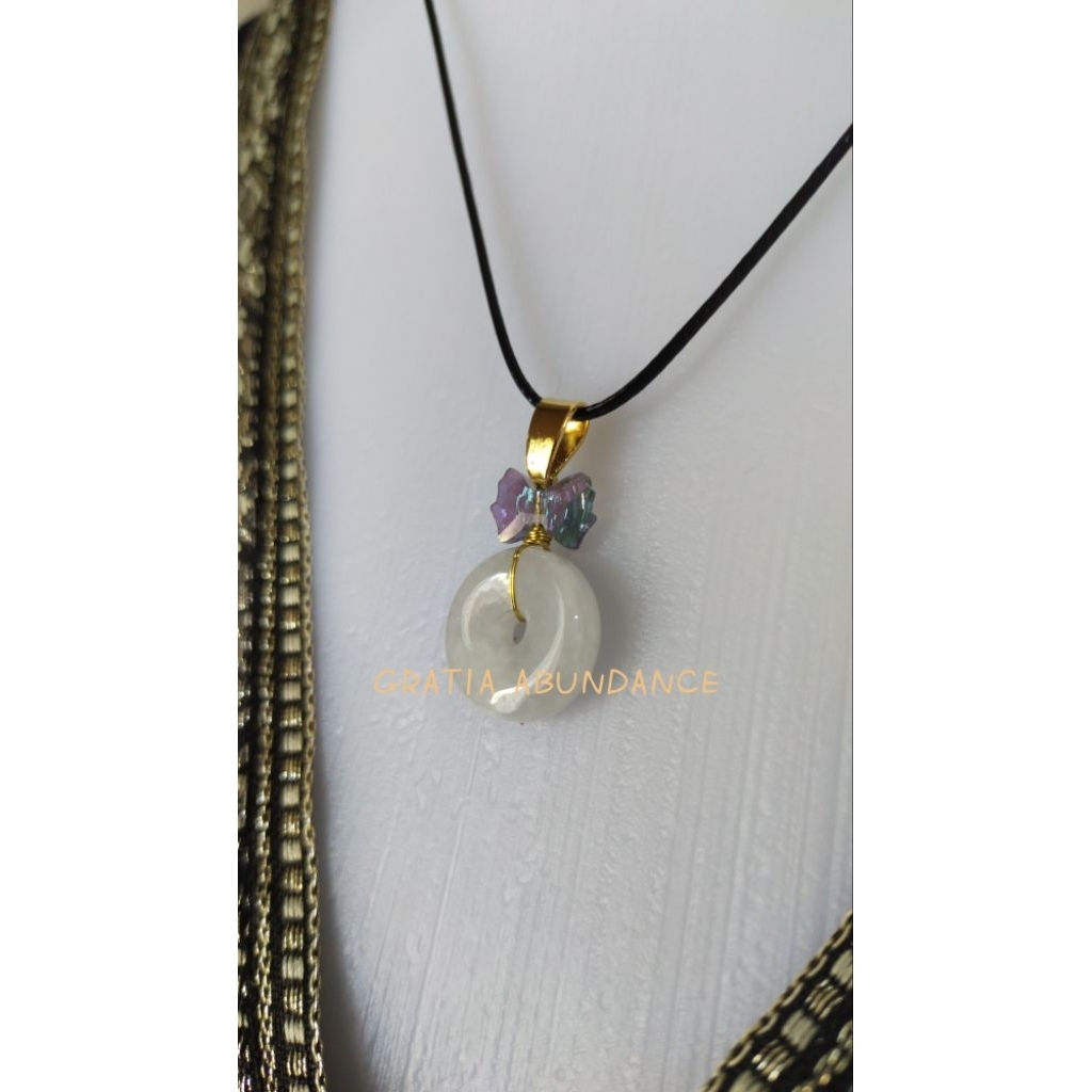 Kalung Giok Burma Icy Donat asli natural alami