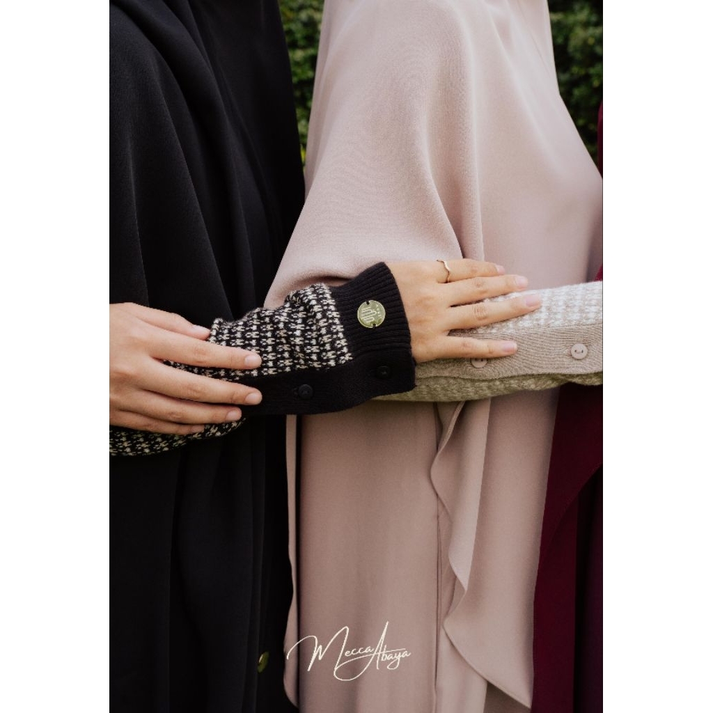 PL - Mecca Chic Knit Abaya by itsar syari