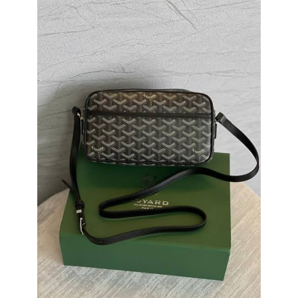 Goyard sling bag