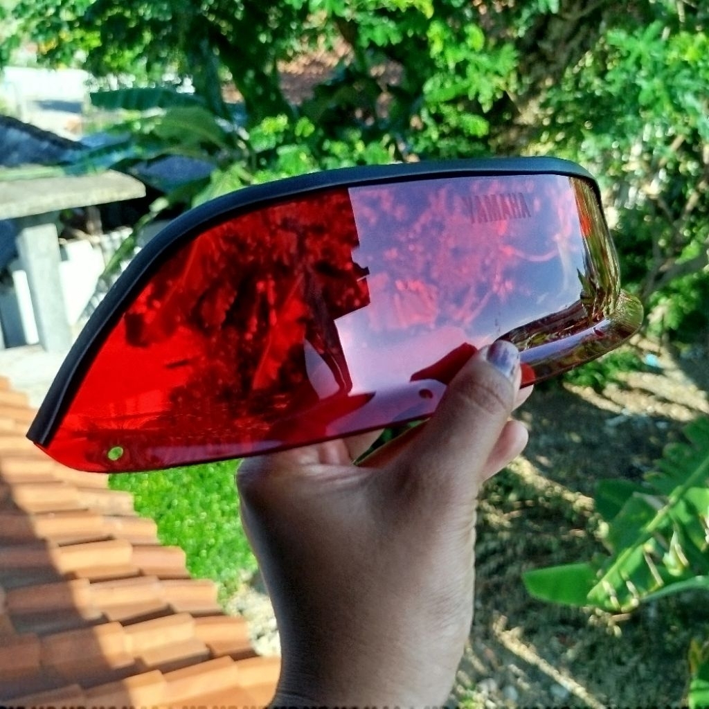 Visor batok lampu depan Yamaha robot v80 custom