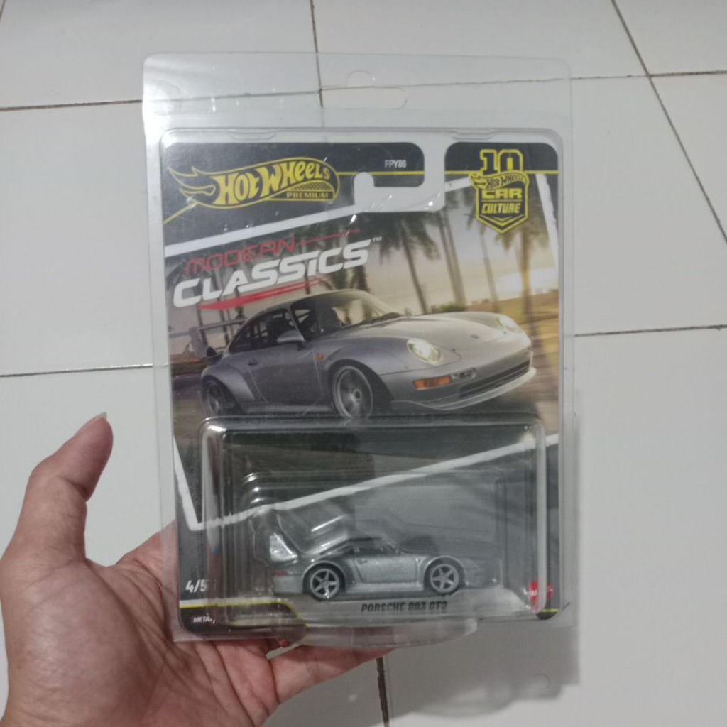Porsche 911 GT2 premium