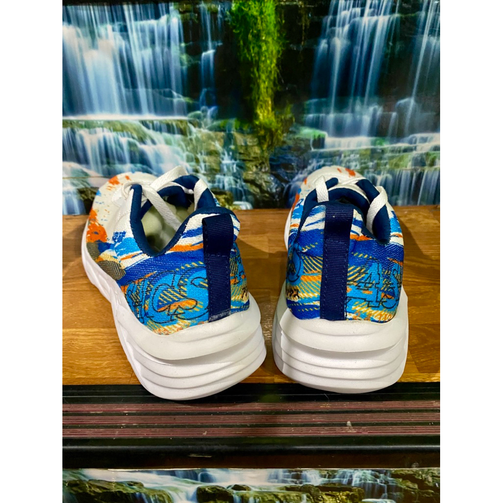 Sepatu Running size 43 insole 28