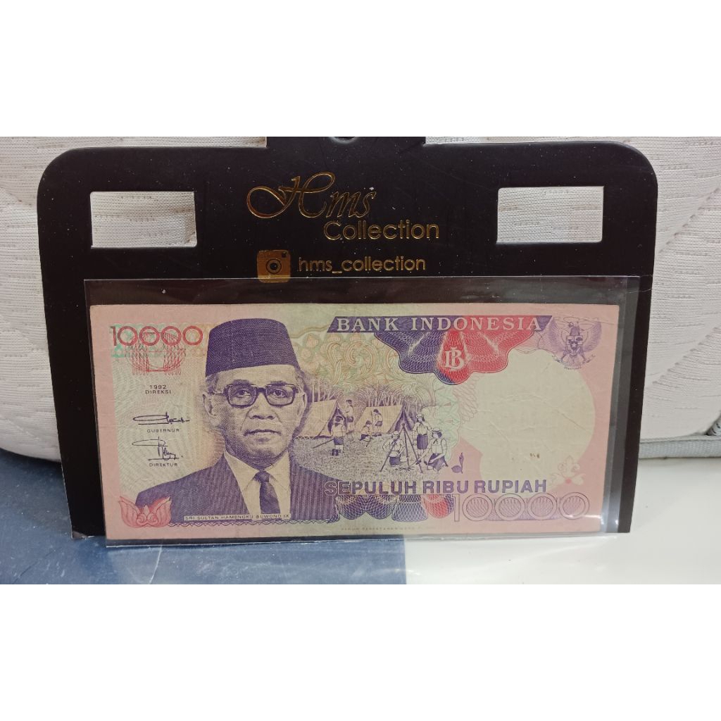 Uang Kuno 10000rupiah tahun 1992