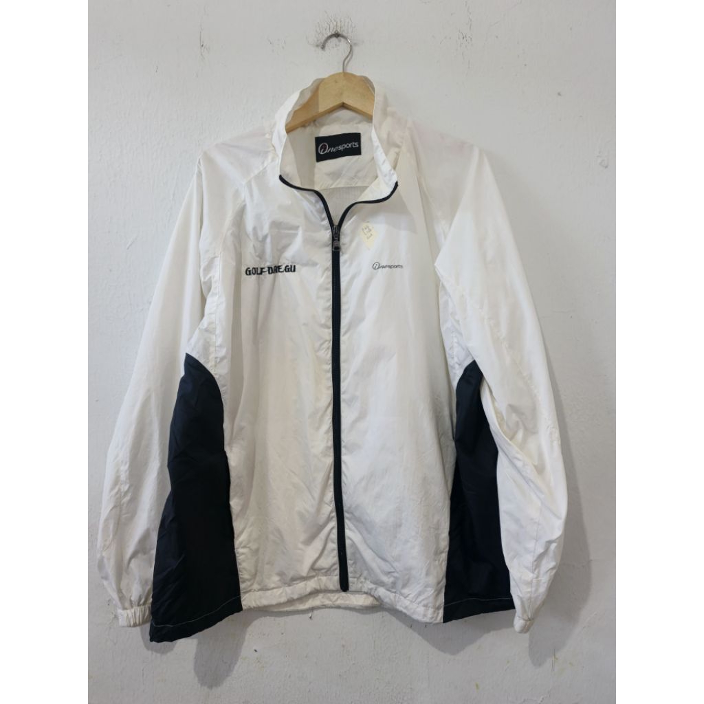 Sports jaket putih