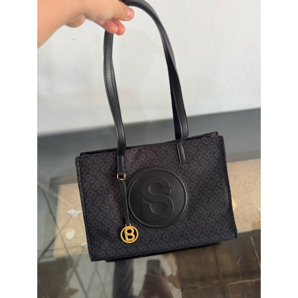 Aaliya Small Bag Buttonscarves Black NEW
