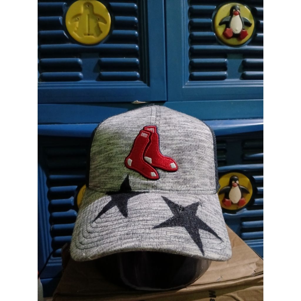 Newera kaos kaki minus