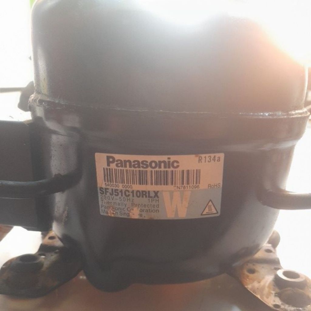 kompresor kulkas 2 pintu Panasonic SFJ51C10RLX