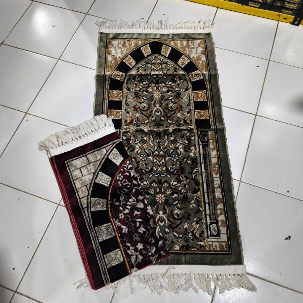 sajadah raudah karpet plastik ukuran 55X110cm dan 70X110cm sajadah tebal
