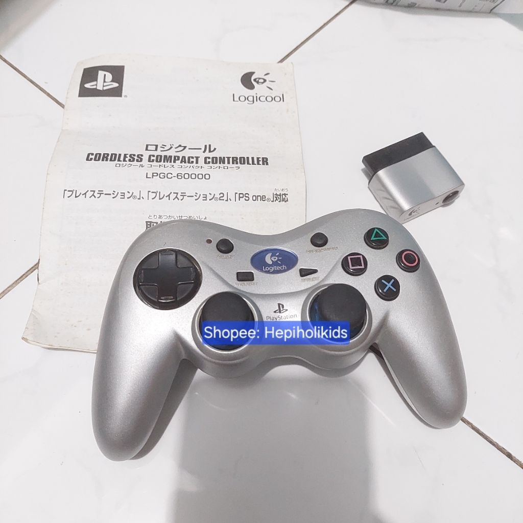 Logicool Cordless Compact Controller Bluetooth Wireless PS 2 Stik PS2 Bluetooth wireless logitech