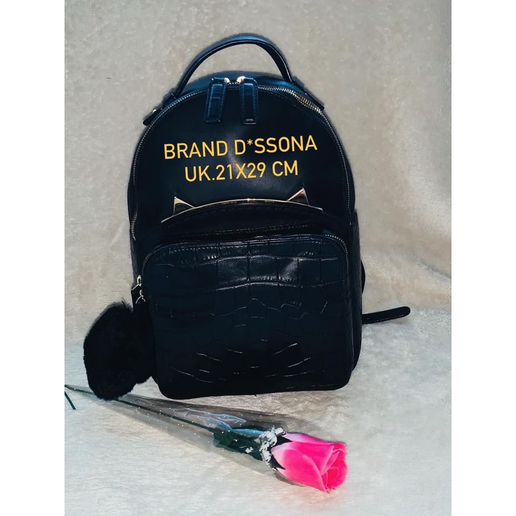 Brand D*ssona Preloved Ransel kulit wanita