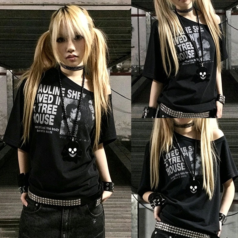 Naluri- Kaos Wanita Oversize Hitam Vintage Newspaper - Baju Atasan Cewek Aesthetic Off Shoulder / [D