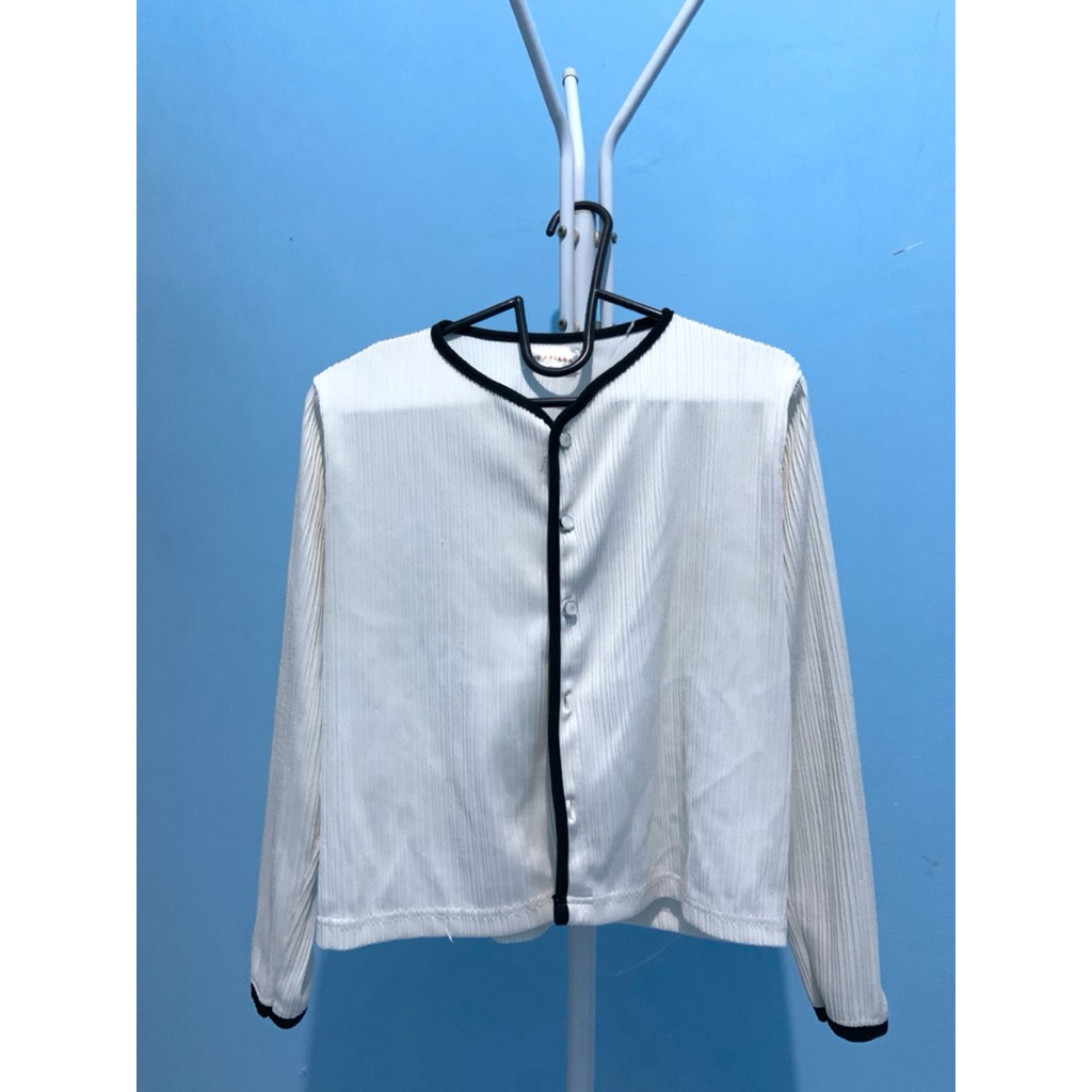 GEA LIST OUTER BY.AZEERA