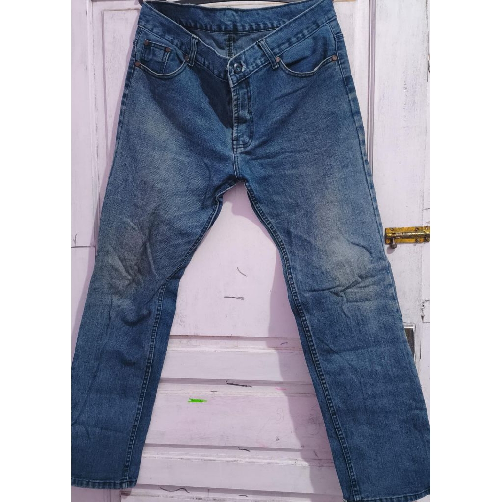preloved celana panjang jeans Levis pria