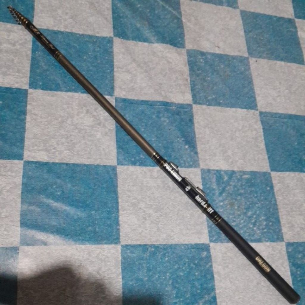 tegek oregon pos eidon 450cm full kolong& reelseat bahan carbon ruas panjang spek lentur/alat pancin
