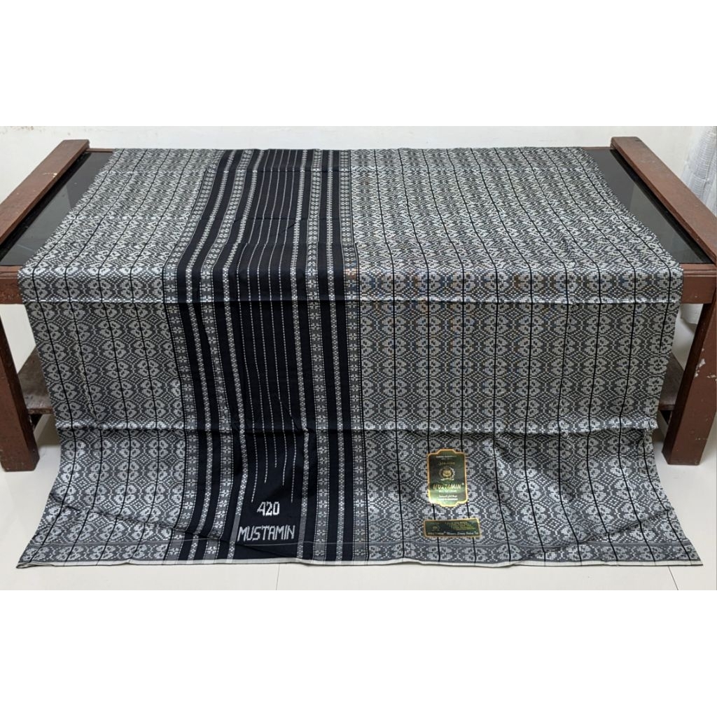 SARUNG TENUN MUSTAMIN 420 SUTERA LIMITED EDITION
