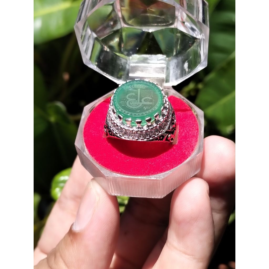 Cincin hiriz ainu ali