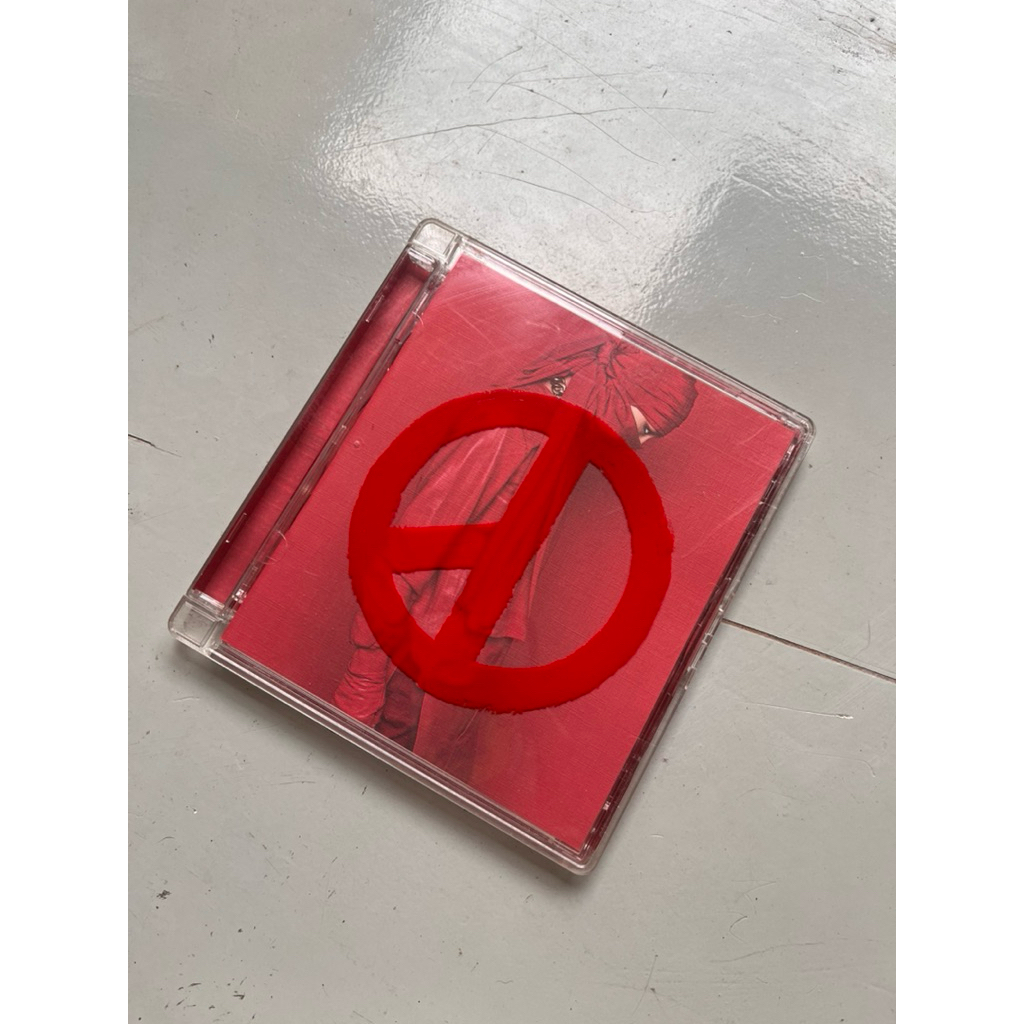 G-Dragon Coup d’etat Red