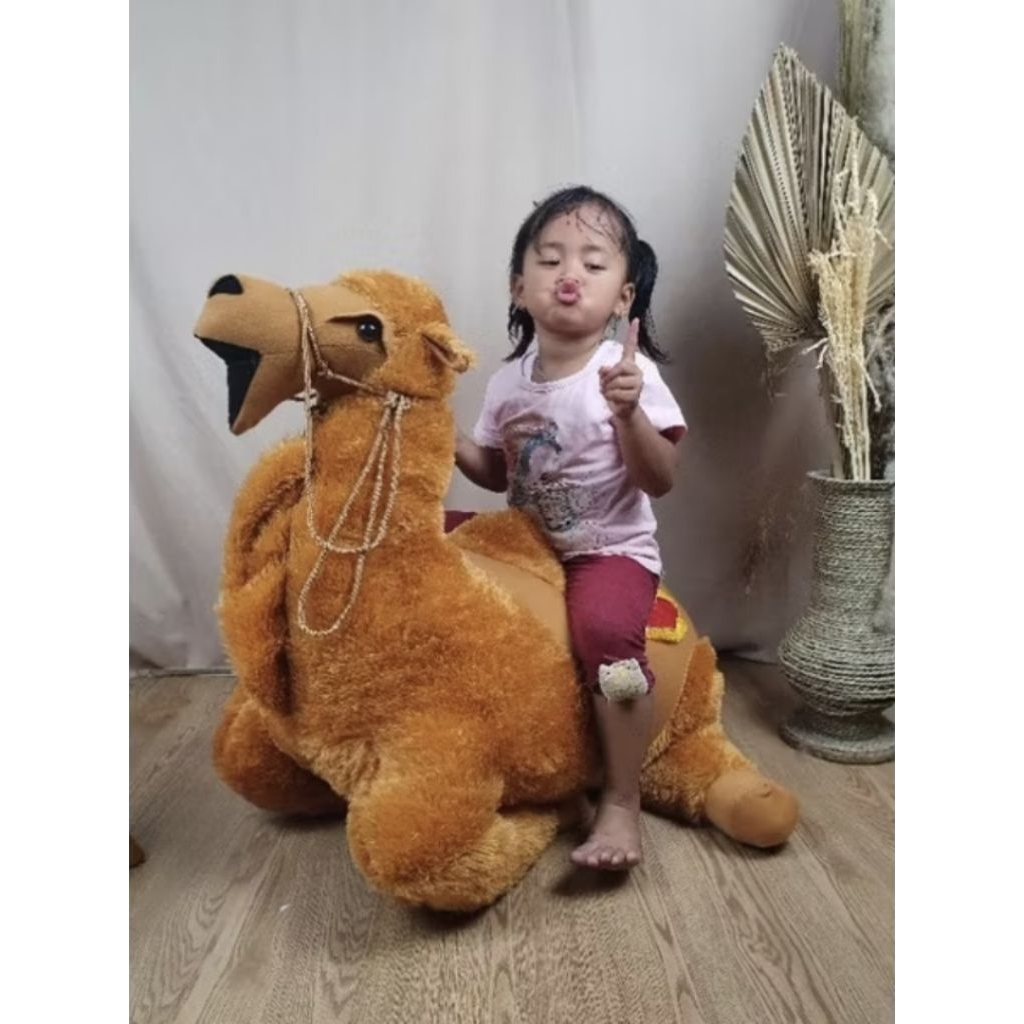Boneka Unta Arab Ukuran Jumbo