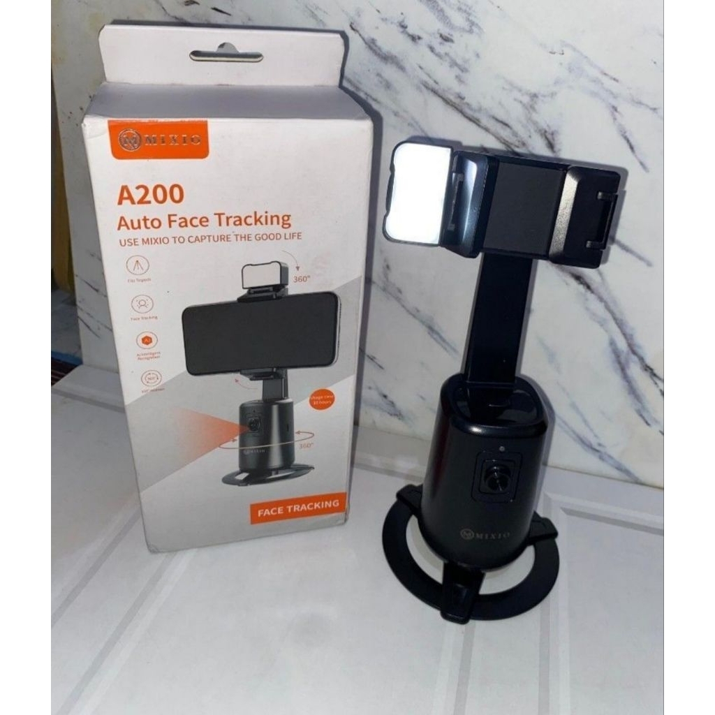 Preloved MIXIO A200 Auto Face Tracking Gimbal Stabilizer 360° With Lampu Led Smart Tracking Selfie T
