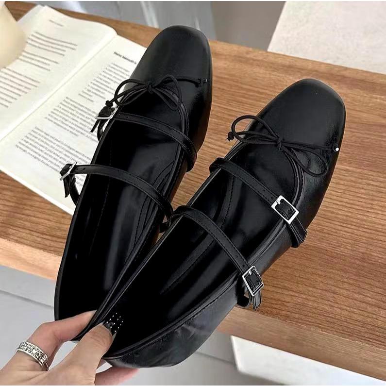 Lyana • Sepatu Wanita Flat Shoes Wanita Korea Flatshoes Karet Cewek