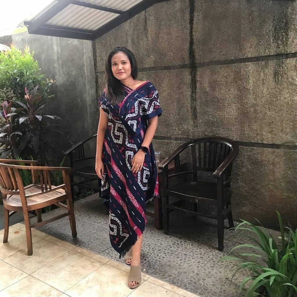 Dress Tenun Etnik,motif etnik khas nusantara