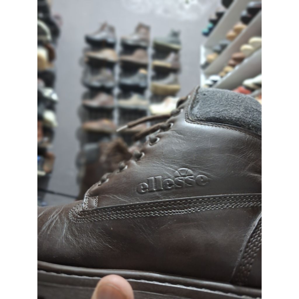 Sepatu boot kulit ELLESSE size 38