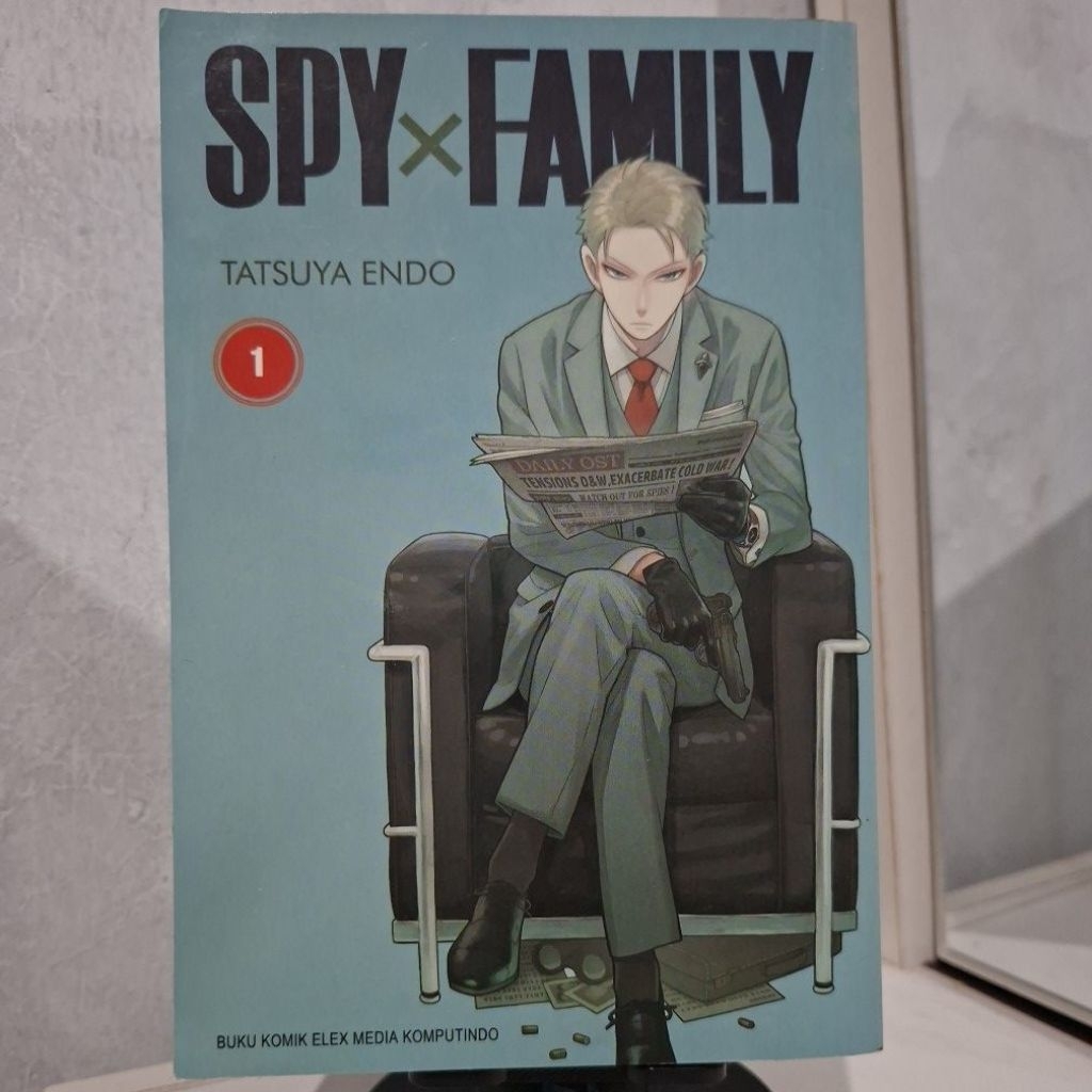 komik spy x family preloved ( bahasa indonesia)