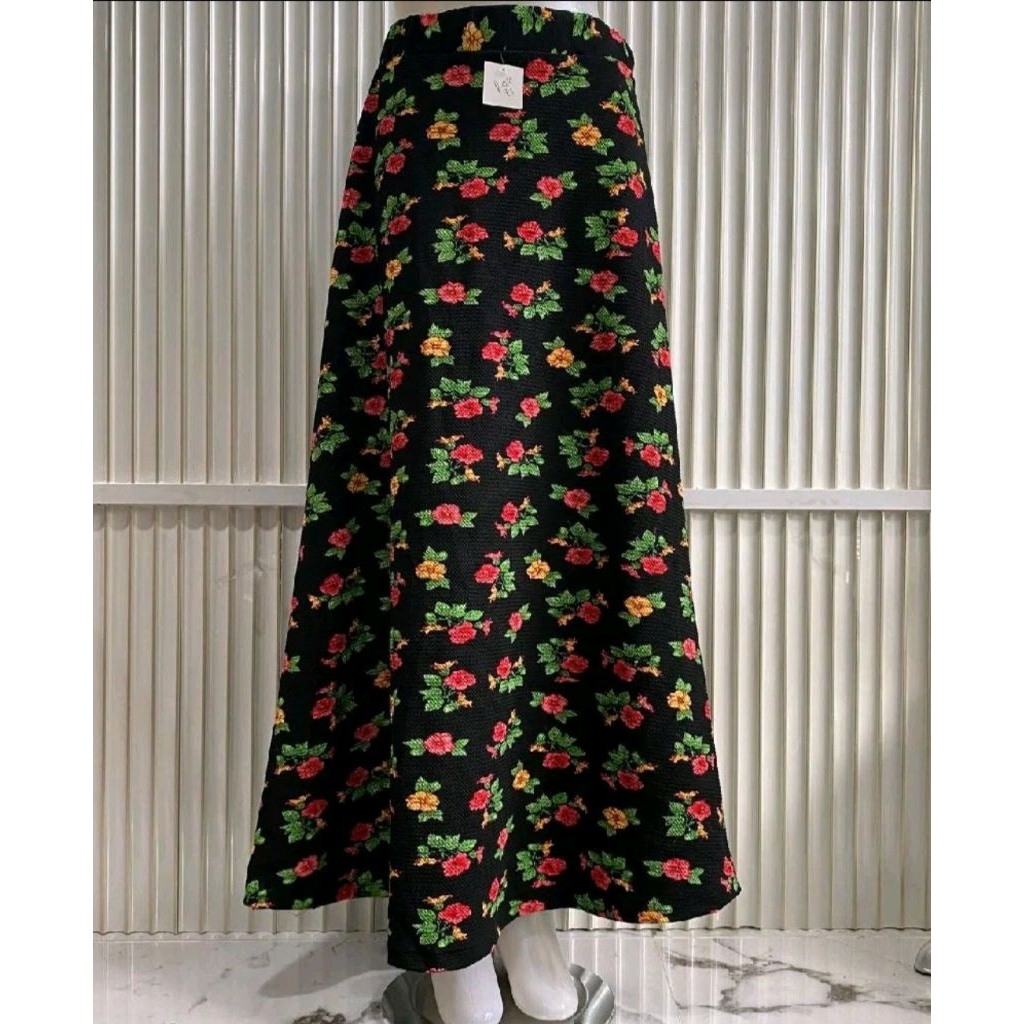 ROK WANITA PANJANG ONDE MOTIF BUNGA_BUNGA BAHAN WAFEL KARET