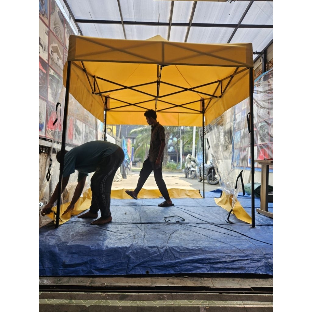 Tenda lipat 2x2 full dinding  kokoh