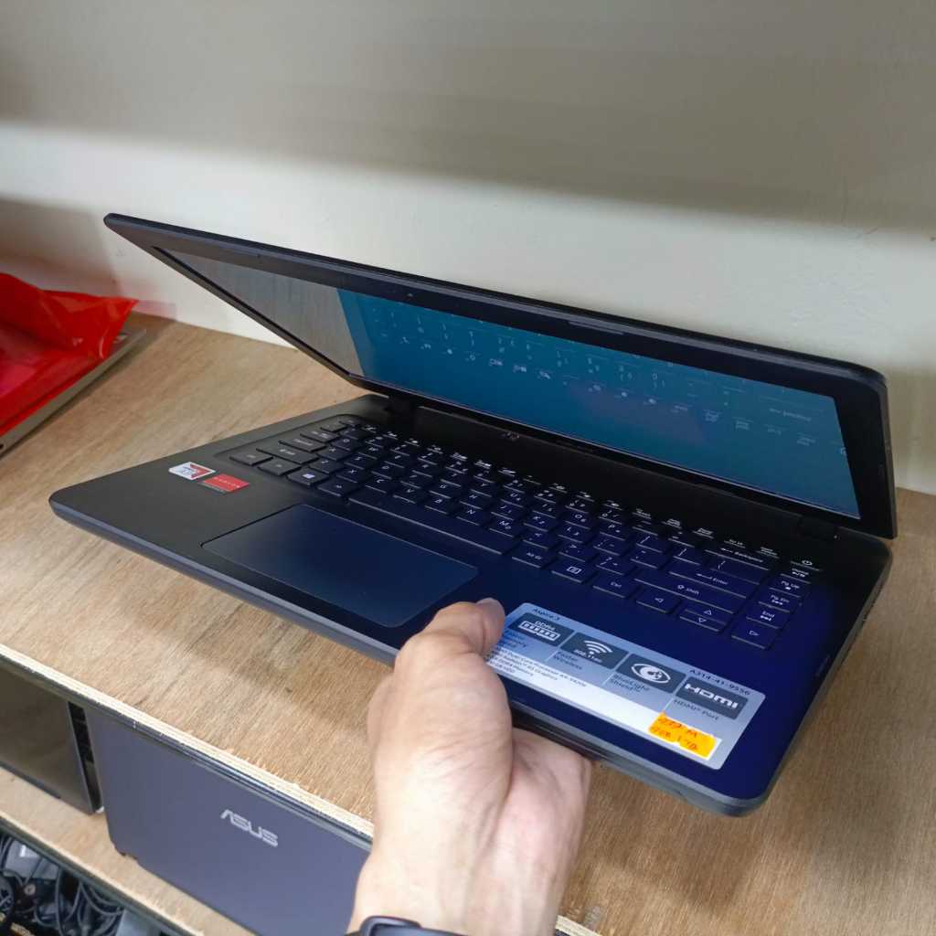 Laptop Leptop Second ac aspire 3 model  A314 AMD A9 - 9420e Ram 4gb DDR4 SSD 128GB/256GB/ HDD 500GB/
